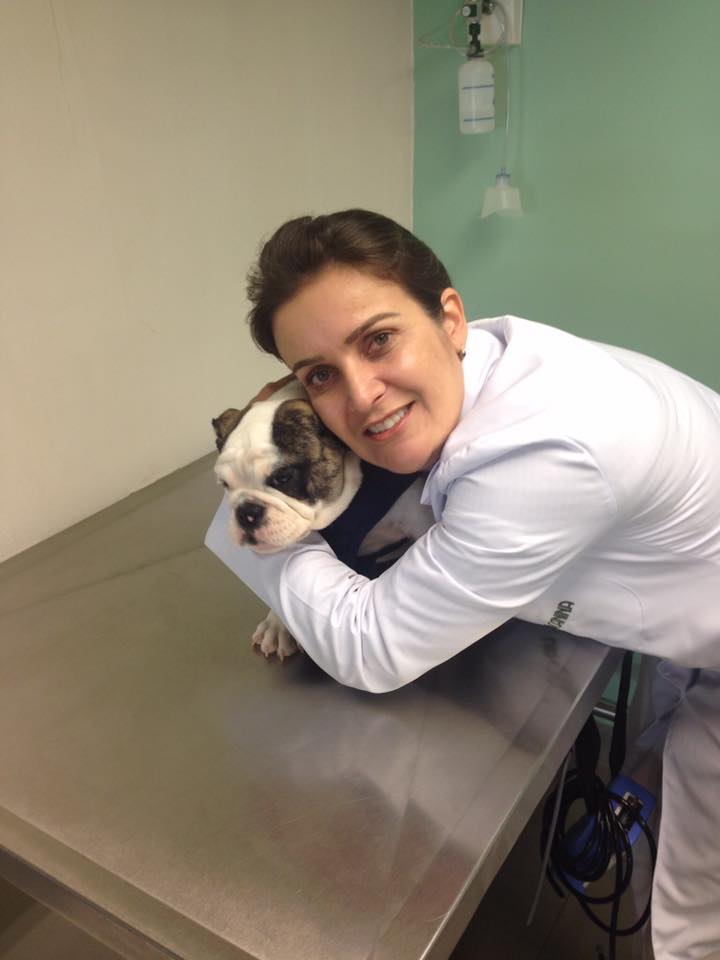 Dra-Adriana-Leivas-Veterinaria-06